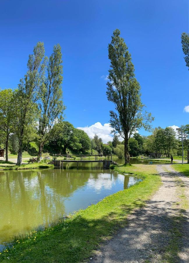 Les Etangs De Planquery Hotel Exterior photo
