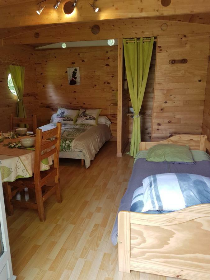 Les Etangs De Planquery Hotel Exterior photo