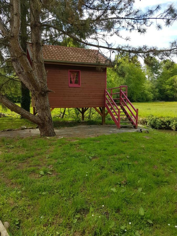 Les Etangs De Planquery Hotel Exterior photo